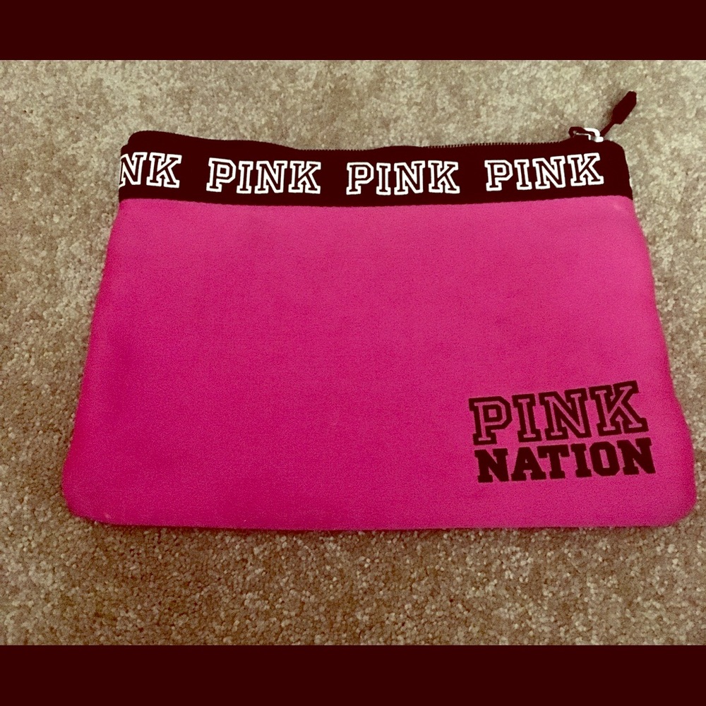 Makeup bag
